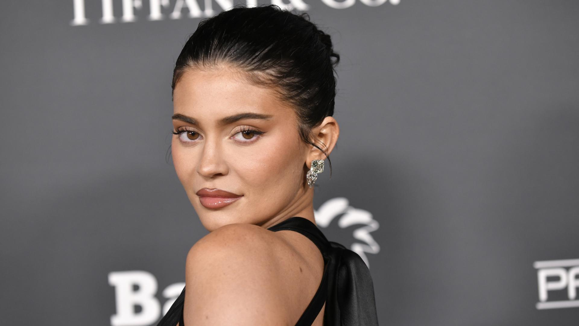 凱莉·詹納斯·克拉斯（Kylie Jenners Krasse）美容轉變